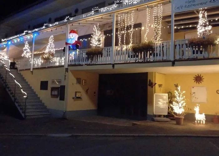 Zur Mosel Hotel Minheim