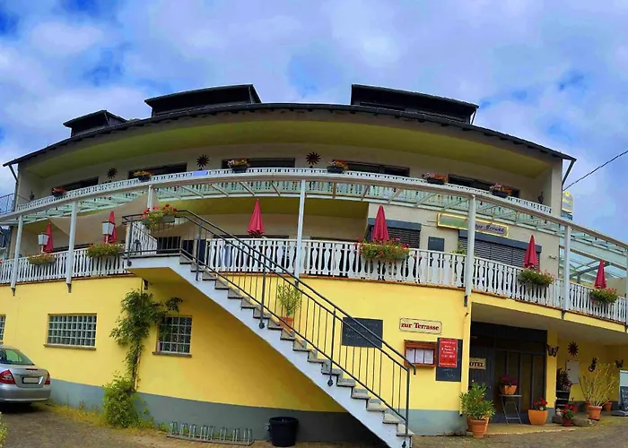 Zur Mosel Hotel *